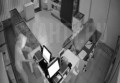 Парень украл из магазина в Ростове выручку и колбасу