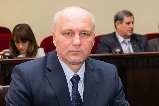В городе Шахты депутат досрочно сложил полномочия