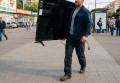 В Шахтах криминалисты помогли найти вора, проникшего через открытое окно