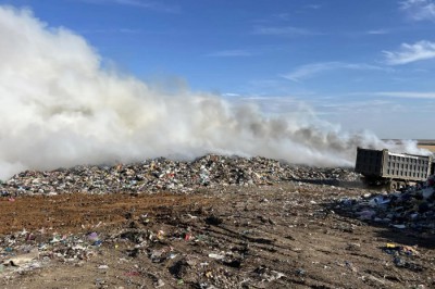 В г. Шахты 23 июня загорелась городская свалка