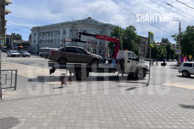 Эвакуатор в г. Шахты работает без устали