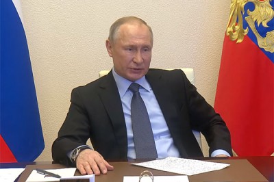 Житель г. Шахты троллит администрацию Президента из-за поправок к Конституции — СМИ «купились»