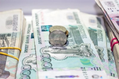 Под Шахтами директор школы похитила из бюджета 450 тысяч рублей