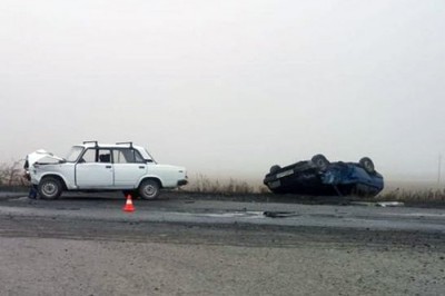 Под Шахтами автоледи устроила ДТП: пострадали три человека