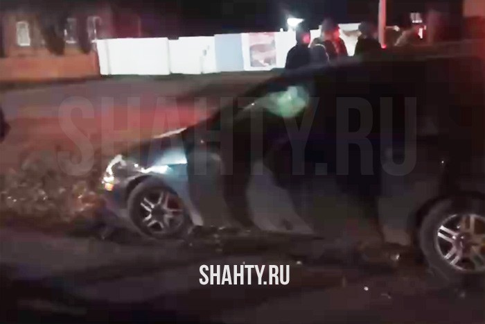 Ford Focus задавил пешехода в Чалтыре в Ростовской области