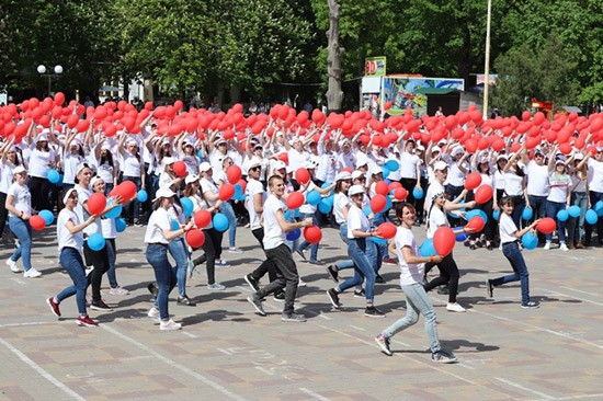 В городе Шахты прошла акция «Спасибо»