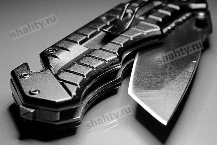 В Шахтах пырнули ножом мужчину на Южной