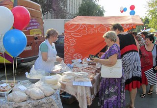 Прошла сельскохозяйственная ярмарка. в г. Шахты [Фото]