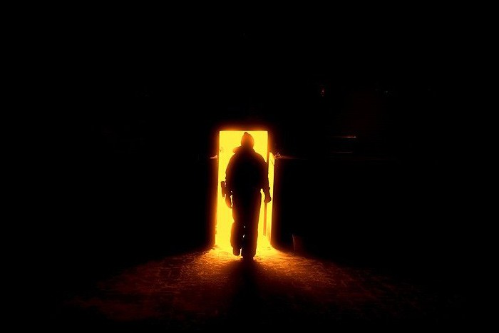 В Шахтах 22-летний парень украл электроинструмент на 28 тысяч рублей