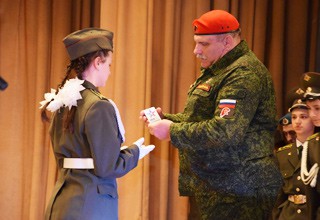Движение «Юнармия» в г. Шахты приняло первых членов после присяги в ГДК
