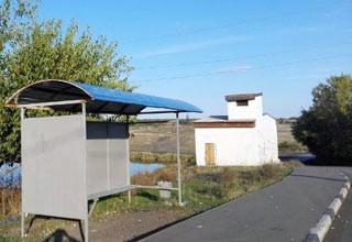 В г. Шахты отремонтировали остановочный пункт