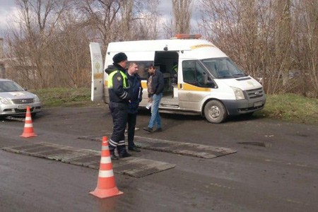 В г. Шахты выявили перегруз у грузовиков при перевозке грузов