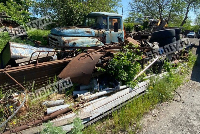 В Шахтах штрафуют за оставление брошенных автомобилей