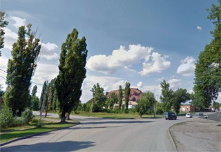 КрАЗ раздавил ВАЗ-2109 в городе Шахты