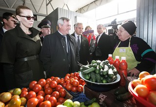 Губернатор не даст приватизировать городской рынок в Батайске [Фото]