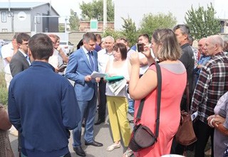 Сити-менеджера г. Шахты горожане втягивают в конфликт относительно возведения высоковольтной ЛЭП