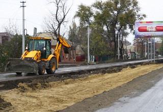 В г. Шахты решили сделать парковку рядом с больницей на Чернокозова