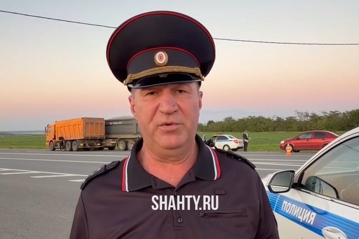 Грузовик сбил насмерть шофера другого грузовика в Ростовской области