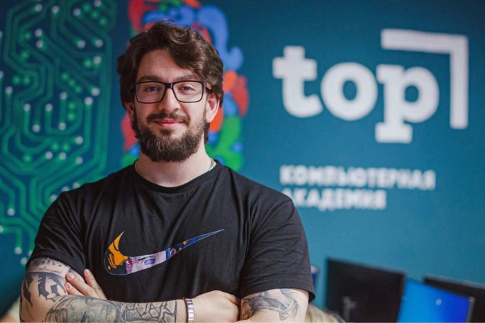 В Шахтах ищут людей на ИТ-курсы Python с трудоустройством