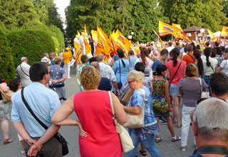 Странный митинг в г. Шахты против повышения пенсионного возраста — оказалось это междусобойчик одной партии [Фото]