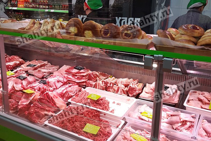 Жители г. Шахты удивились хлебу, который продают рядом с сырым мясом