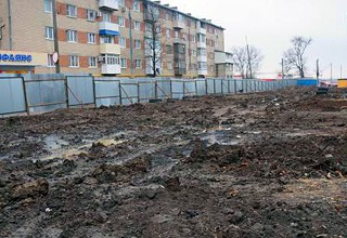 В конфликт по поводу строительства ларьков в г. Шахты вмешалась администрация города