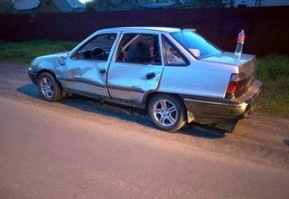 16-летний парень на мопеде врезался в Daewoo Nexia в г. Шахты