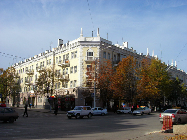 Магазин "Восток", Шахты