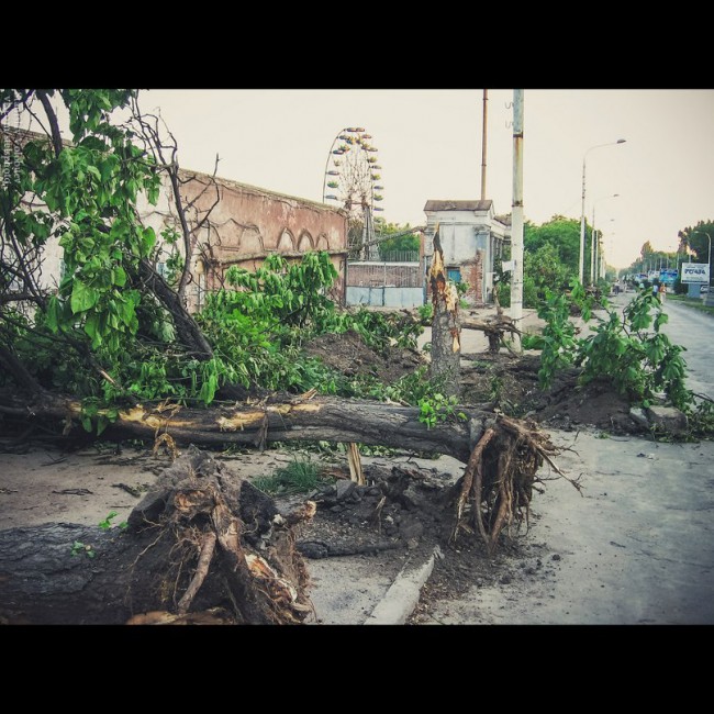 Возле шахтинского стадиона, пр-т Карла Маркса - Шахты