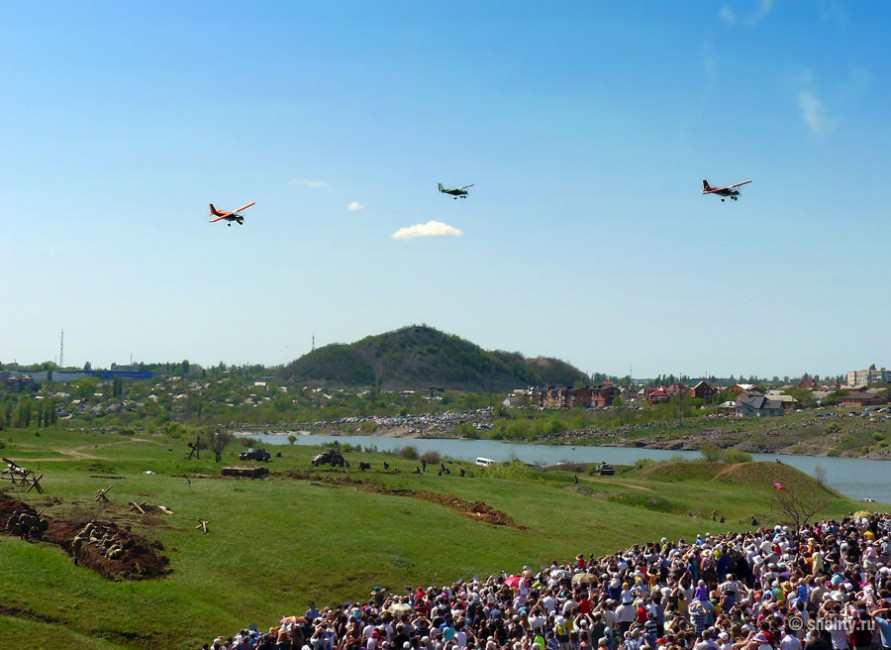 Реконструкция военно-исторических событий времен ВОВ в городе Шахты