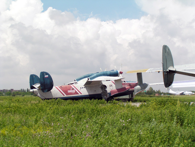 Аэродром комплекса им.Бериева, Таганрог - Шахты