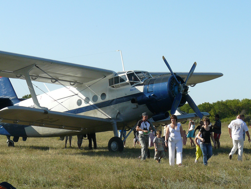 Женщин и детей было особенно много