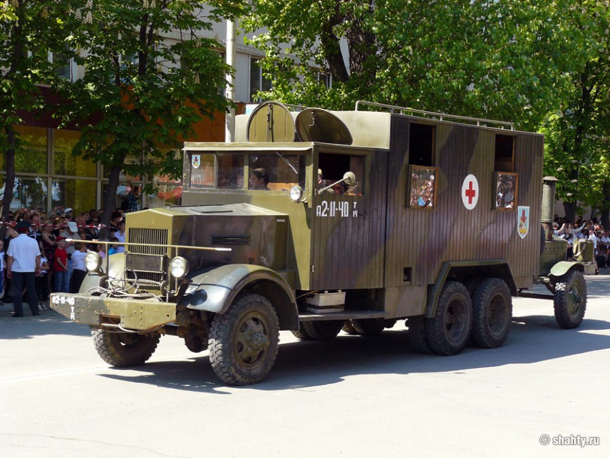 Парад ко Дню Победы, г. Шахты, грузовик Крупп L3H